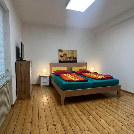 Erdgeschoss Am Park Im Theaterviertel In