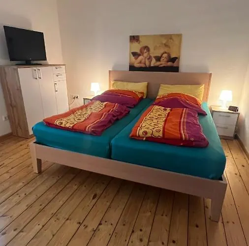 Erdgeschoss Am Park Im Theaterviertel In Oberhausen (North Rhine-Westphalia)